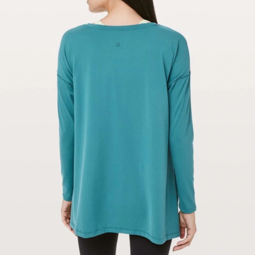 Lululemon Hit Unwind Long Sleeve